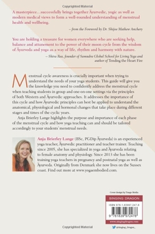Бумажная книга «Teaching Yoga for the Menstrual Cycle. An Ayurvedic Approach», автор Аня Бриерли Ланге - фото №2 - миниатюра