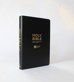 Бумажная книга «NIV Larger Print Black Leather Bible» - фото №2 - миниатюра