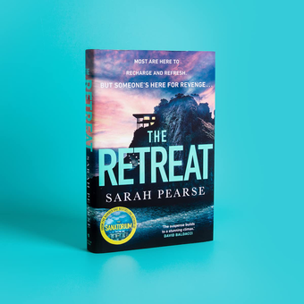 Паперова книга «The Retreat», автор Сара Пірс - фото №2 - мініатюра
