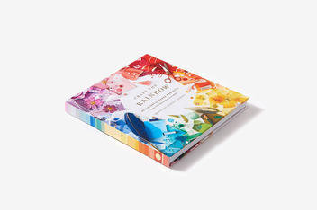 Бумажная книга «Craft the Rainbow. 40 Colorful Paper Projects from The House That Lars Built», автор Бриттани Уотсон Джепсен - фото №2 - миниатюра