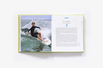 Бумажная книга «Fifty Places to Surf Before You Die. Surfing Experts Share the World's Greatest Destinations», автор Крис Сантелла - фото №4 - миниатюра