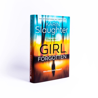 Паперова книга «Girl, Forgotten», автор Карін Слотер - фото №2 - мініатюра