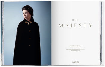 Паперова книга «Her Majesty», автор Крістофер Ворік - фото №2 - мініатюра