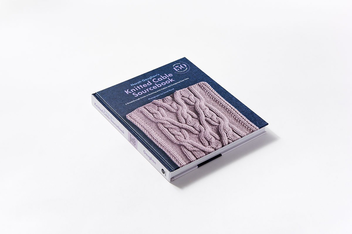 Бумажная книга «Norah Gaughan's Knitted Cable Sourcebook: A Breakthrough Guide to Knitting with Cables and Designing Your Own», автор Нора Гохан - фото №9 - миниатюра