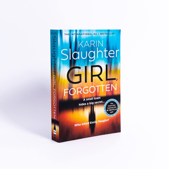 Бумажная книга «Girl, Forgotten», автор Карин Слотер - фото №5 - миниатюра