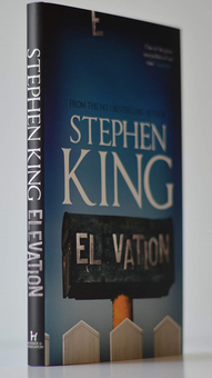 Бумажная книга «Elevation», автор Стивен Кинг - фото №2 - миниатюра