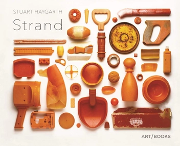 Бумажная книга «Strand», автор Стюарт Хейгарт - фото №1 - миниатюра