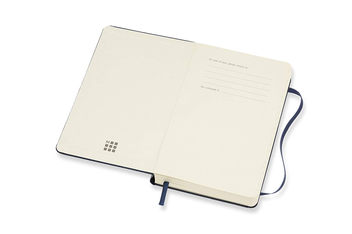  «Ежедневник карманный Moleskine на 2019 год сапфир (DHB2012DC2Y19)», бренда Moleskine - фото №4 - миниатюра