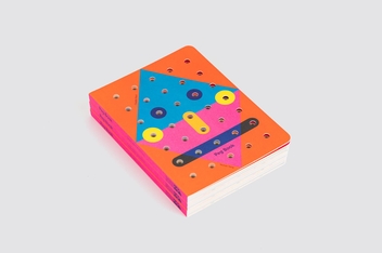 Паперова книга «Peg Book», авторів Клаудіо Ріпол, Єонджу Янг - фото №4 - мініатюра