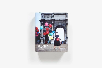 Бумажная книга «Avedon's France. Old World, New Look », автор Роберт Рубин - фото №2 - миниатюра