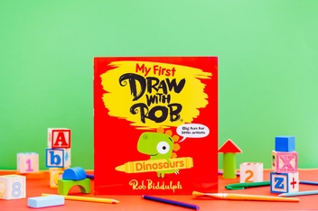 Паперова книга «My First Draw With Rob: Dinosaurs», автор Роб Біддальф - фото №5 - мініатюра