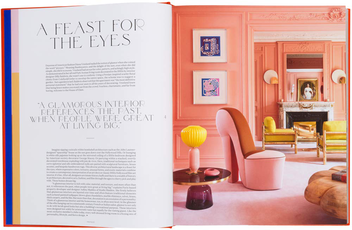 Бумажная книга «The House of Glam. Lush Interiors and Design Extravaganza» - фото №4 - миниатюра
