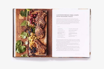 Бумажная книга «The Foreign Cinema Cookbook. Recipes and Stories Under the Stars», автор Гейл Пири - фото №9 - миниатюра