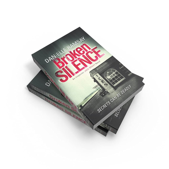 Паперова книга «Broken Silence», автор Даніель Ремзі - фото №3 - мініатюра