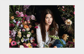 Бумажная книга «Living with Flowers. Blooms & Bouquets for the Home», автор Рован Блоссом - фото №8 - миниатюра