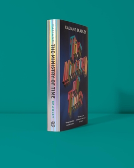 Паперова книга «The Ministry of Time», автор Каліана Бредлі - фото №3 - мініатюра