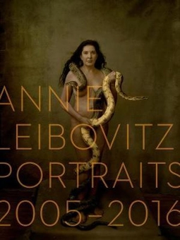 Бумажная книга «Annie Leibovitz. Portraits 2005-2016» - фото №1 - миниатюра