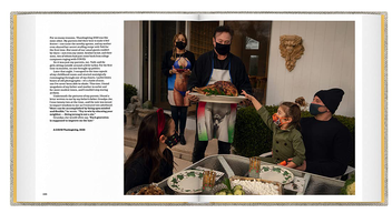 Бумажная книга «Gillian Laub. Family Matters», автор Джиллиан Лауб - фото №4 - миниатюра