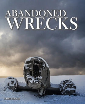 Бумажная книга «Abandoned Wrecks», автор Крис МакНаб - фото №1 - миниатюра