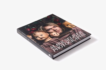 Бумажная книга «Mark Seliger Photographs», автор Марк Селигер - фото №3 - миниатюра