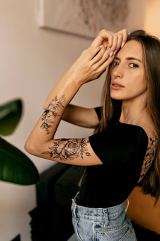 «Тимчасове тату Tattooshka Велика троянда з гілочкою (TH-173)», бренда Tattooshka - фото №4 - миниатюра