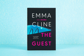Бумажная книга «The Guest», автор Эмма Клайн - фото №2 - миниатюра
