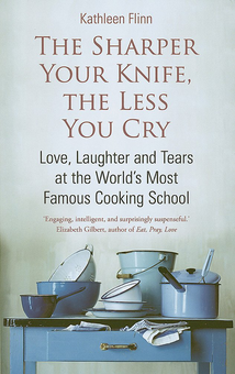 Бумажная книга «The Sharper Your Knife, The Less You Cry», автор Кэтлин Флинн - фото №1 - миниатюра