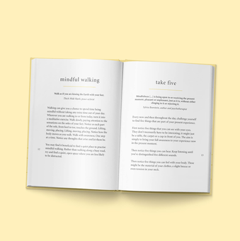 Паперова книга «The Art of Mindful Living», автор Камілла Найт - фото №3 - мініатюра