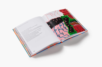 Бумажная книга «Yayoi Kusama. Every Day I Pray for Love», автор Яёи Кусама - фото №5 - миниатюра