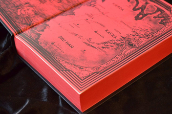 Бумажная книга «Six of Crows. Book 1», автор Ли Бардуго - фото №8 - миниатюра