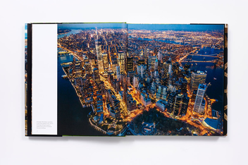 Бумажная книга «New York Air: The View from Above», авторов Джордж Штайнметц, Жюльен Томаселло - фото №7 - миниатюра