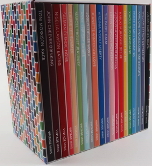 Бумажная книга «Vintage Minis Box Set» - фото №2 - миниатюра