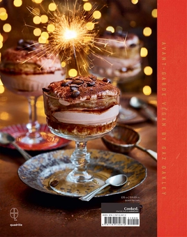 Паперова книга «Vegan Christmas. Over 70 amazing vegan recipes for the festive season and holidays, from Avant Garde Vegan», автор Газ Оуклі - фото №2 - мініатюра