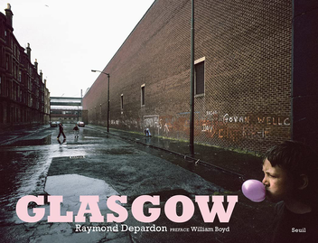 Бумажная книга «Glasgow», автор Рэймонд Депардон - фото №2 - миниатюра