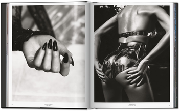 Паперова книга «Mert Alas and Marcus Piggott», автор Шарлотта Коттон - фото №4 - мініатюра