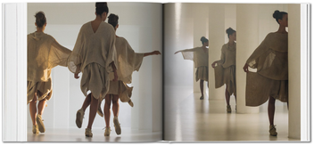 Бумажная книга «Issey Miyake» - фото №3 - миниатюра