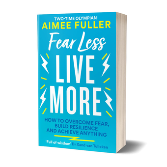 Паперова книга «Fear Less Live More. How to overcome fear, build resilience and achieve anything», автор Еймі Фуллер - фото №3 - мініатюра