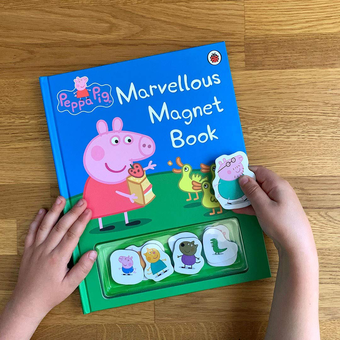 Бумажная книга «Peppa Pig: Marvellous Magnet Book» - фото №3 - миниатюра