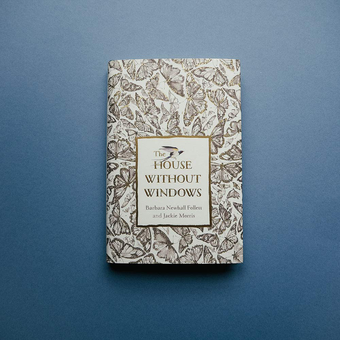 Бумажная книга «The House Without Windows», автор Барбара Ньюхолл-Фоллетт - фото №3 - миниатюра