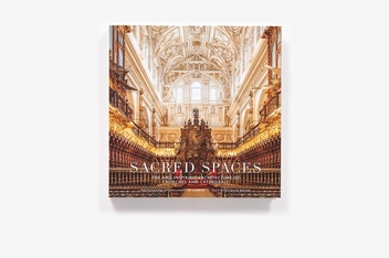 Бумажная книга «Sacred Spaces: The Awe-Inspiring Architecture of Churches and Cathedrals», автор Гийом де Лобье - фото №3 - миниатюра