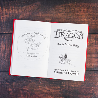 Бумажная книга «How to Train Your Dragon 20th Anniversary Edition», автор Крессида Коуэлл - фото №4 - миниатюра