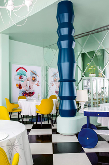 Паперова книга «More is More. Memphis, Maximalism, and New Wave Design» - фото №2 - мініатюра