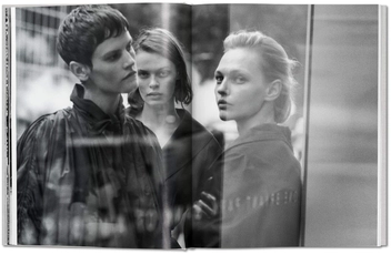 Бумажная книга «Peter Lindbergh. Dior», автор Мартин Харрисон - фото №9 - миниатюра