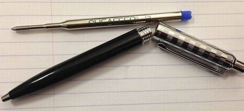  «Шариковая ручка Sheaffer Sentinel Signature Black/Checker Chrome (Sh907525-8Ч)», бренда Sheaffer - фото №3 - миниатюра
