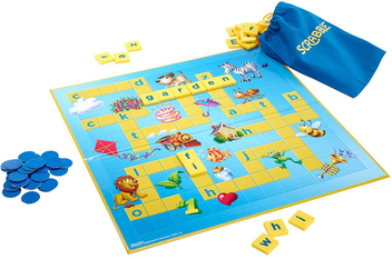  «Настільна гра Mattel Скрабл Юніор (Y9667)», бренду Mattel - фото №2 - мініатюра