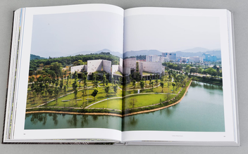 Бумажная книга «Green Architecture», автор Оскар Риера Охеда - фото №7 - миниатюра