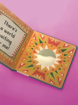 Бумажная книга «Baby Young, Gifted, and Black. With a Mirror!», автор Джамия Уилсон - фото №3 - миниатюра