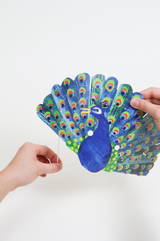 Бумажная книга «The World of Eric Carle Animal Masks», автор Эрик Карл - фото №2 - миниатюра
