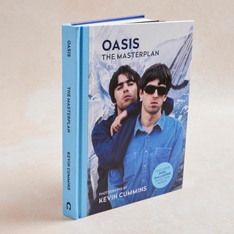 Бумажная книга «Oasis The Masterplan: Photographs by Kevin Cummins», автор Кевин Камминс - фото №4 - миниатюра