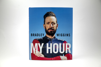 Паперова книга «My Hour», автор Бредлі Віггінс - фото №3 - мініатюра